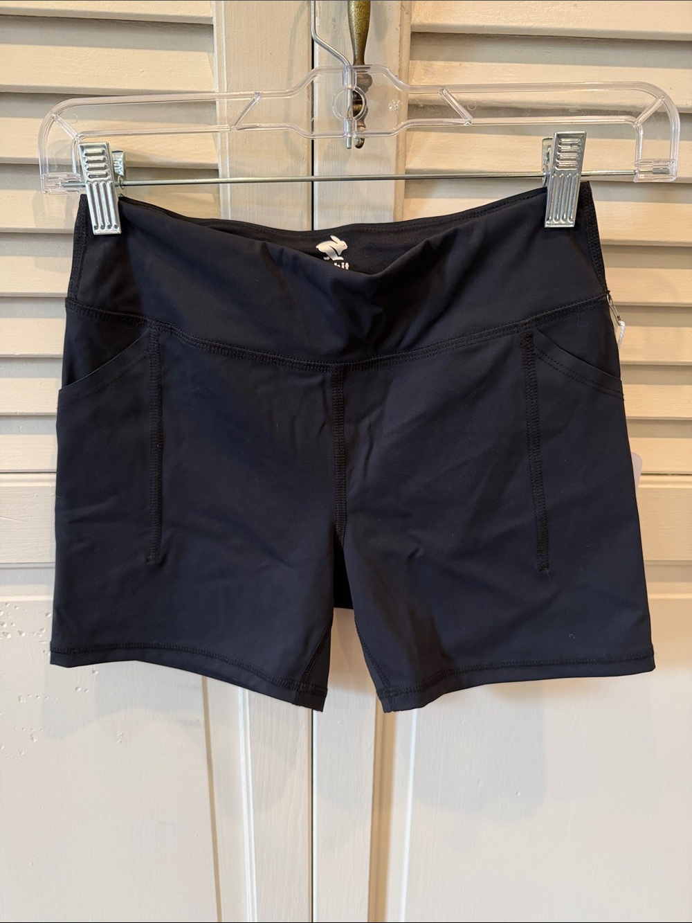 Rabbit 4” Mid-Rise Speed Leggy Shorts